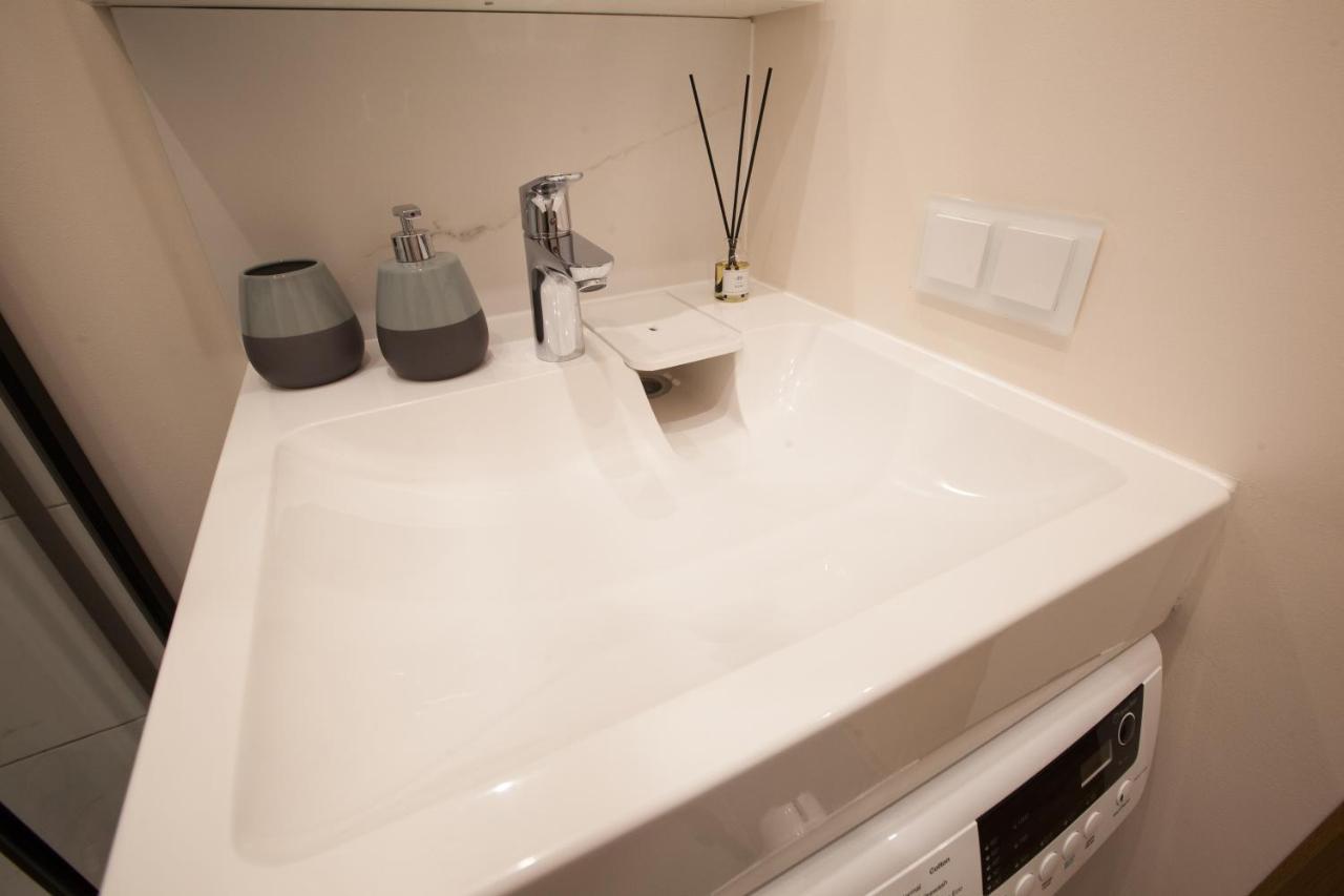 Cozy Home Valdemara, Free Parking, Self Check-In Riga Ngoại thất bức ảnh
